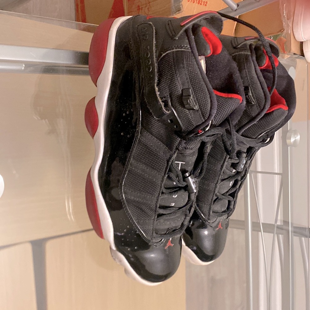 Nike Jordan 6 rings